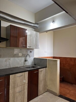 Kitchen in 2 BHK Builder Floor at Pipliya Kumar – for Rent
