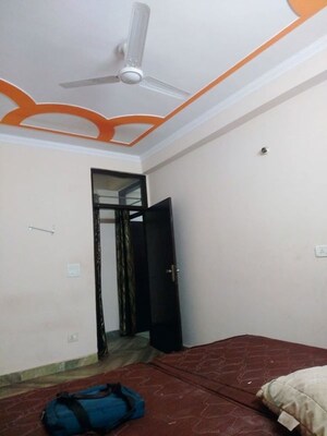 Room in 3 BHK Builder Floor at Malviya Nagar – for Rent