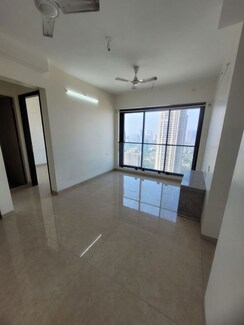2 BHK Apartment For Sale in Dosti Eastern Bay