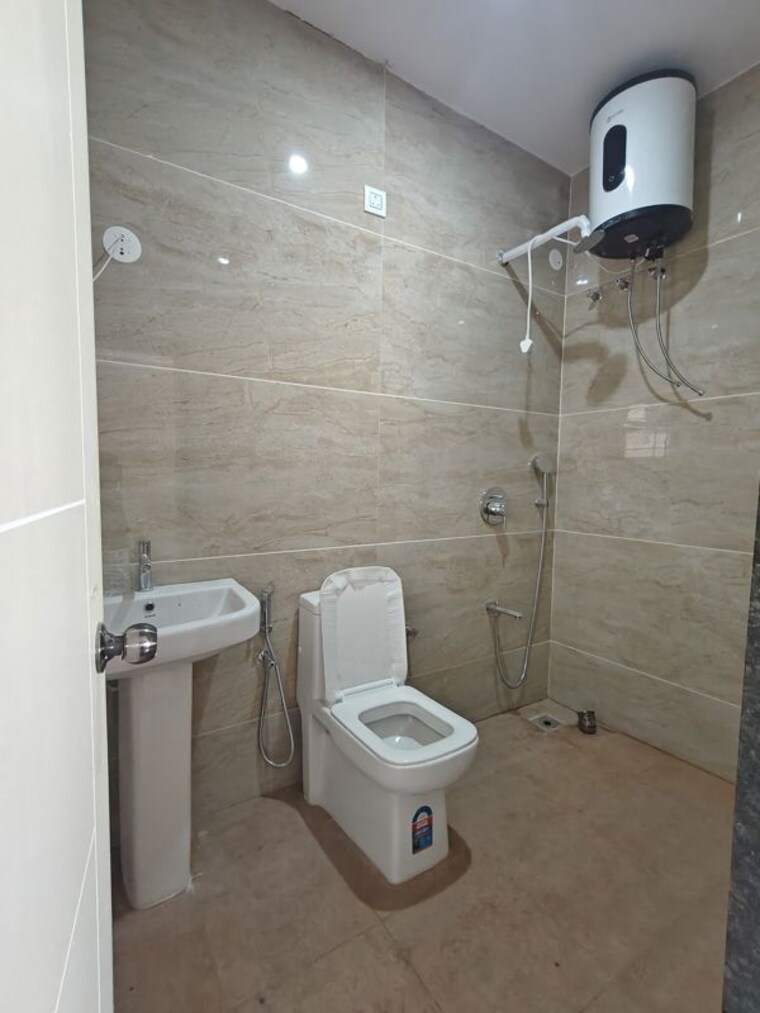 Bathroom, bda layout btm 4th stage 2 Bedroom 1220 Sq.Ft. Builder Floor In Bda Layout Btm 4th Stage Bangalore 10717862