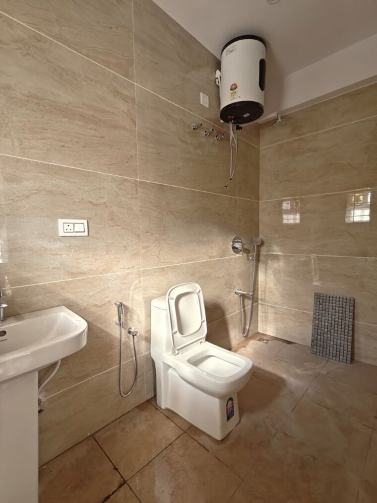 Bathroom, bda layout btm 4th stage 2 Bedroom 1220 Sq.Ft. Builder Floor In Bda Layout Btm 4th Stage Bangalore 10717862