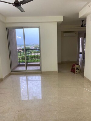 Room in 3 BHK Apartment at Bestech Park View Altura, Sector 79 – for Rent
