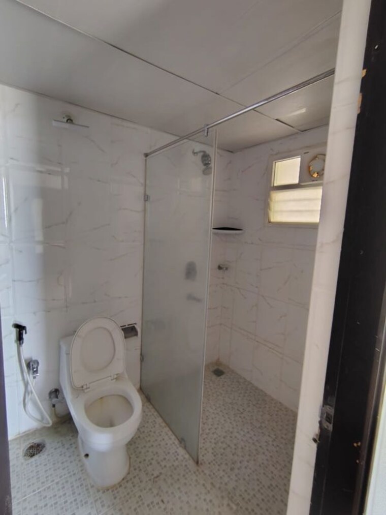 Bathroom, shriram-summitt 3 Bedroom 1450 Sq.Ft. Apartment In Electronic City Phase I Bangalore 10717904