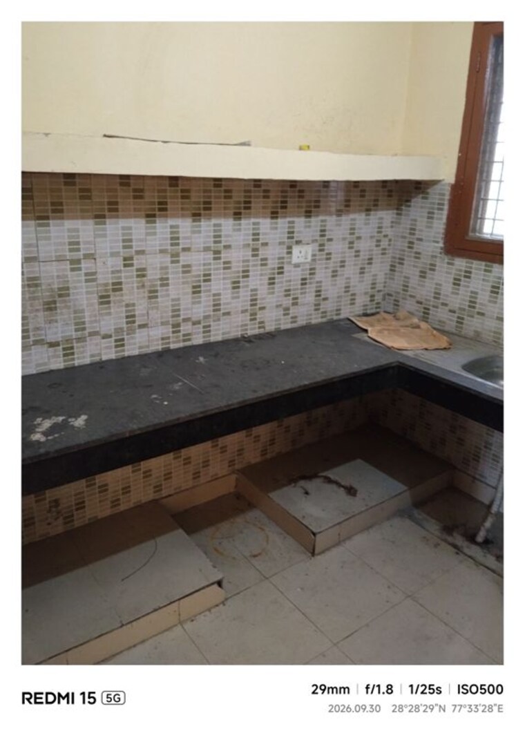 Kitchen, omicron iii greater noida 2 Bedroom 102 Sq.Yd. Builder Floor In Omicron Iii Greater Noida Greater Noida 10717880