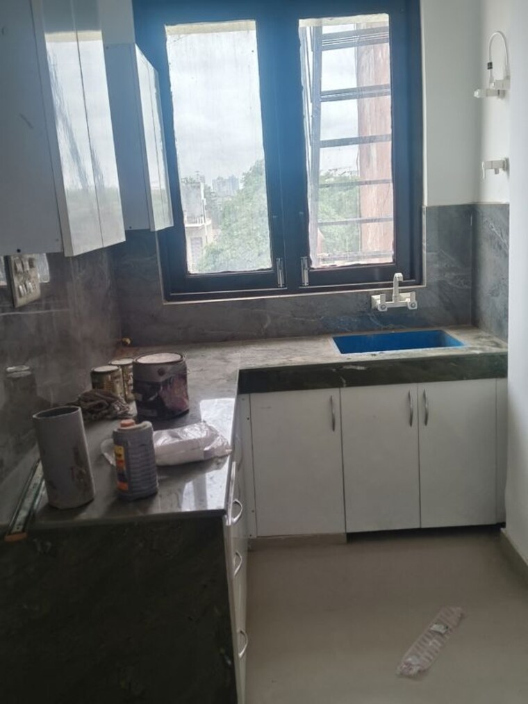 Kitchen, rwa-apartments-sector-71 1 Bedroom 600 Sq.Ft. Independent House In Sector 71 Noida 10717926