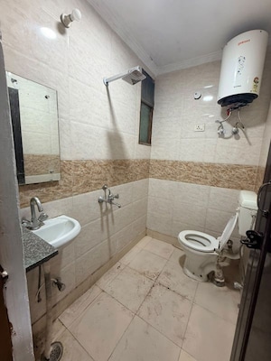 Bathroom in 1 BHK Apartment at Saket – for Rent