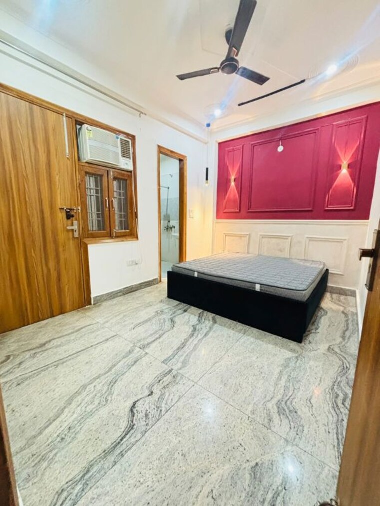 Bedroom, sector 112 6+ Bedroom 162 Sq.Mt. Independent House In Sector 112 Noida 10717958