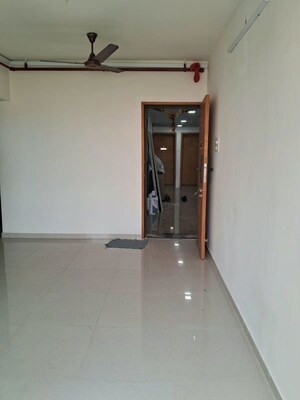 Furnished Amenities in 1 BHK Apartment at Lodha Panacea 1, Dombivli East – for Rent