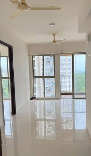 Room in 2 BHK Apartment at Lodha Crown Kolshet, Kolshet Road – for Rent