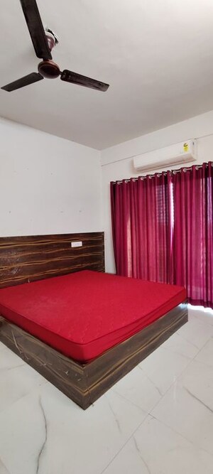 2 BHK Apartment For Rent in Telibandha