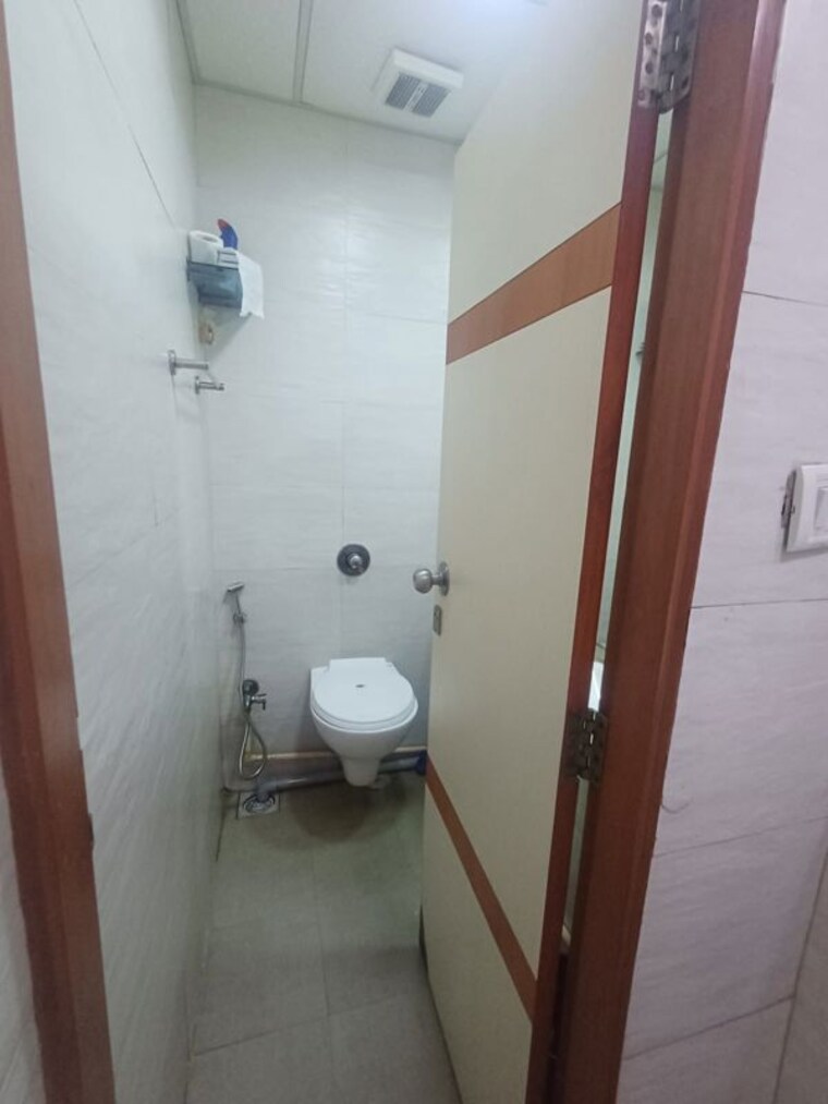 Bathroom, aalind-fortuna Commercial Office Space 1060 Sq.Ft. In Malad West Mumbai 10717995