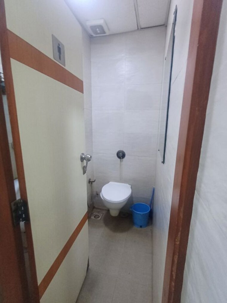 Bathroom, aalind-fortuna Commercial Office Space 1060 Sq.Ft. In Malad West Mumbai 10717995