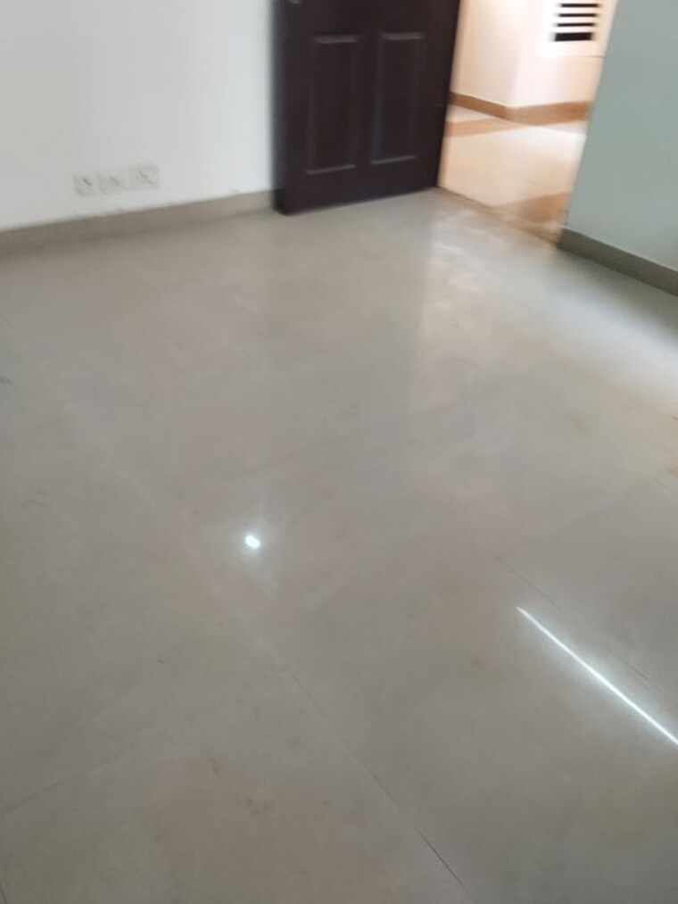 Room, supertech-cape-town 3 Bedroom 1625 Sq.Ft. Apartment In Sector 74 Noida 10718013