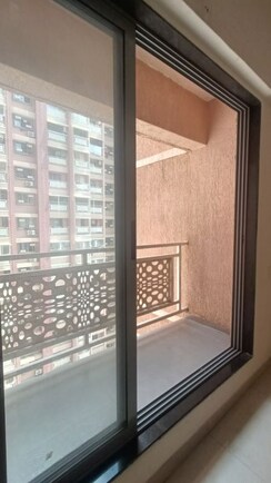 1 BHK +Apartment For Rent in Lodha Panacea 1