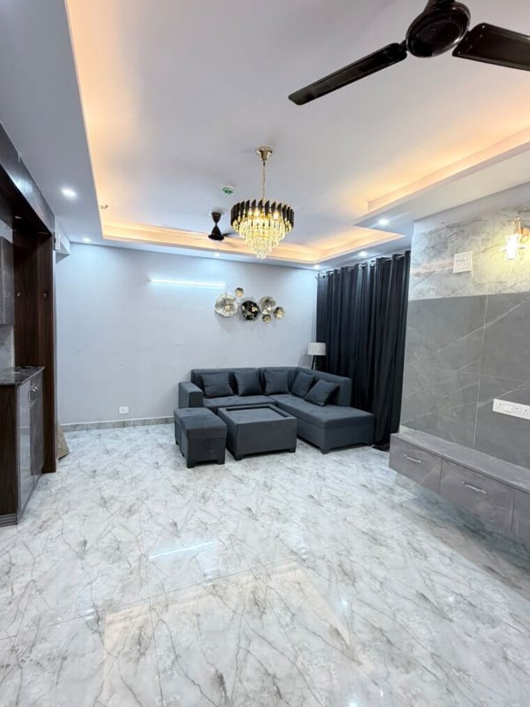 Living Room, sector 52 6+ Bedroom 200 Sq.Mt. Independent House In Sector 52 Noida 10718031