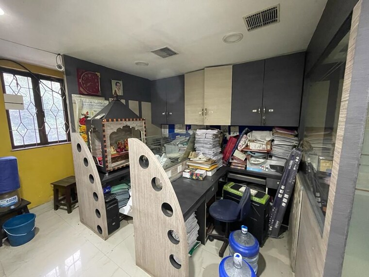 Team Area, bbd bagh Commercial Office Space 1680 Sq.Ft. In Bbd Bagh Kolkata 10718029