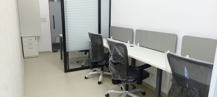 Team Area, skyblu-72-corp Commercial Office Space 840 Sq.Ft. In Sakinaka Mumbai 10718064