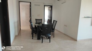Room in 2 BHK Apartment at Hiranandani Gardens Florentine, Powai – for Rent