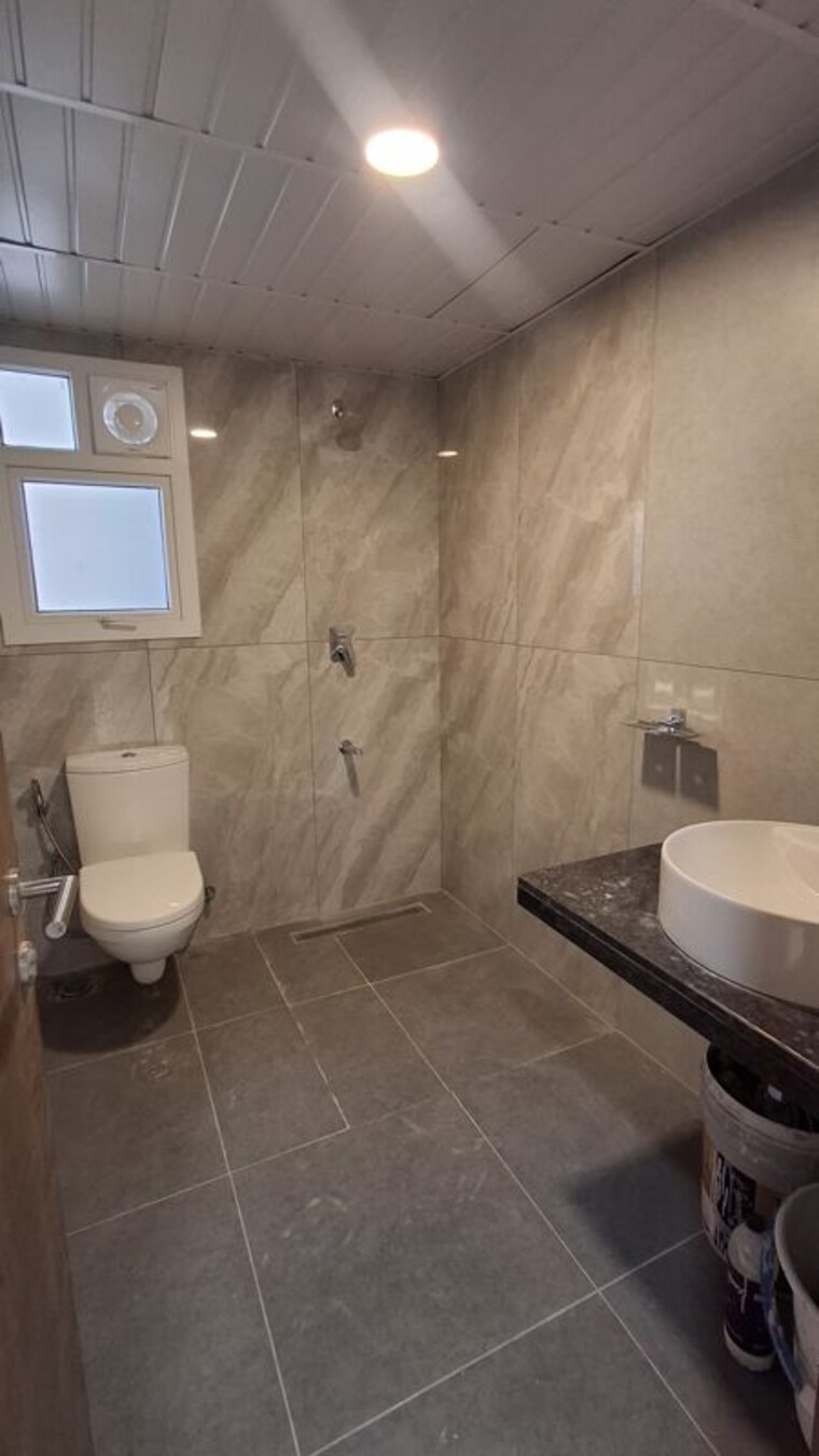 Bathroom, prestige-beverly-hills 3 Bedroom 2124 Sq.Ft. Apartment In Kokapet Hyderabad 10718075