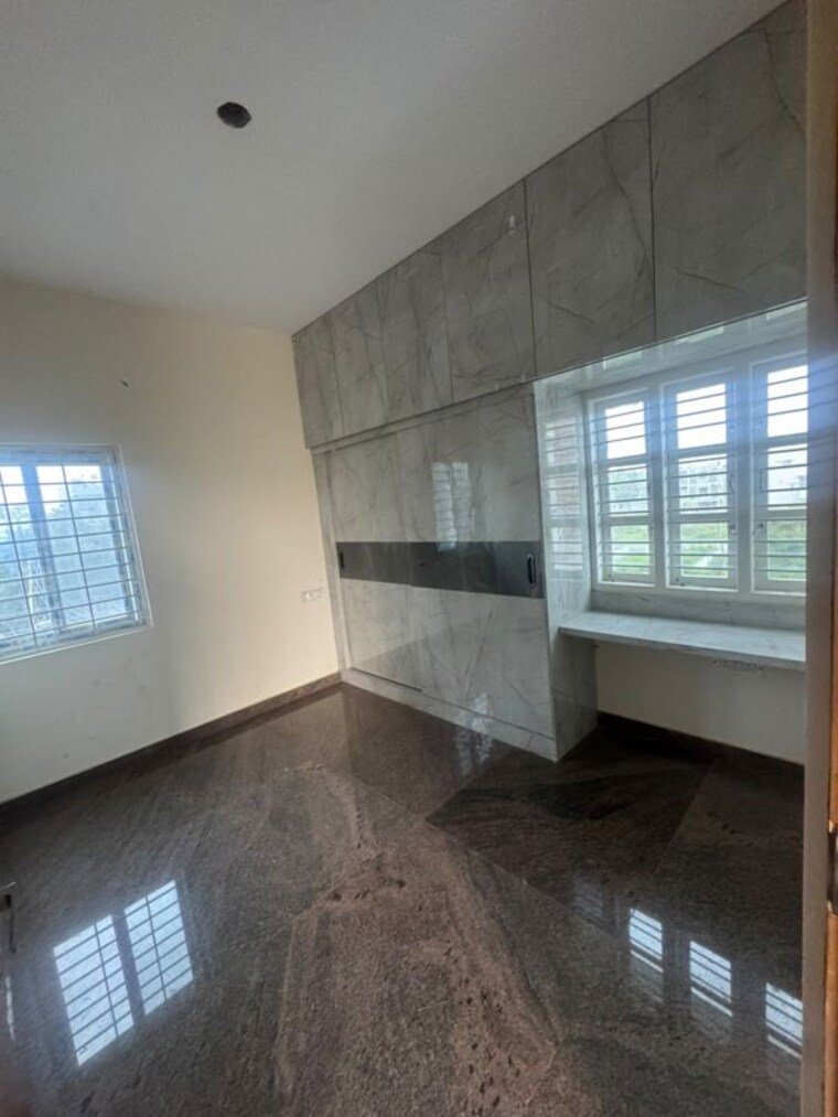 Room, yelahanka 4 Bedroom 1200 Sq.Ft. Independent House In Yelahanka Bangalore 10718078