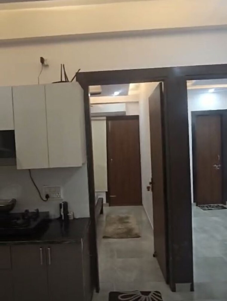 Kitchen, sector 31 6+ Bedroom 162 Sq.Mt. Independent House In Sector 31 Noida 10718096