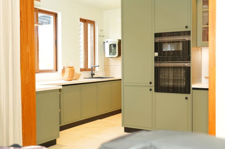 Kitchen, surya-valencia 5 Bedroom 3950 Sq.Ft. Villa In Sreeramanahalli Bangalore 10718095