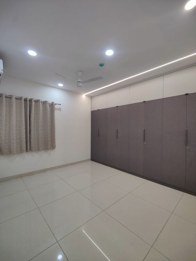 Room, prestige-tranquil 3.5 Bedroom 2048 Sq.Ft. Apartment In Kokapet Hyderabad 10718084