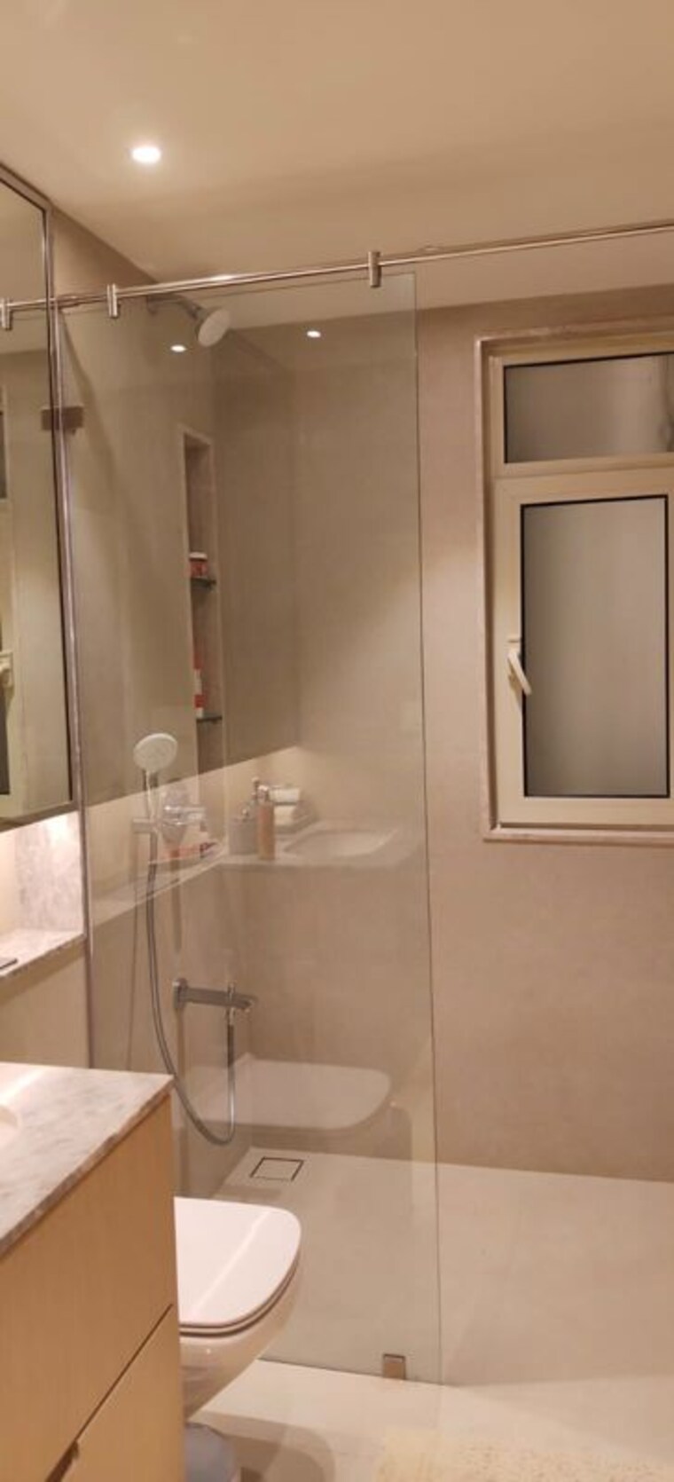 Bathroom, dlf-the-westpark 3 Bedroom 1400 Sq.Ft. Apartment In Andheri West Mumbai 10718135