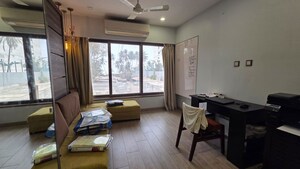 Bedroom in 2 BHK Apartment at Juhu – for Rent