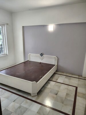 Master Bedroom in 3 BHK Apartment at Resham Apartments, Andheri West – for Rent