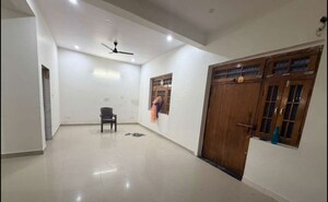  Office Space – Exterior View View at Hazratganj - for Rent
