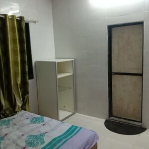 Living Room in 2 BHK Apartment at Mahakali Model Town, Jogeshwari East – for Rent