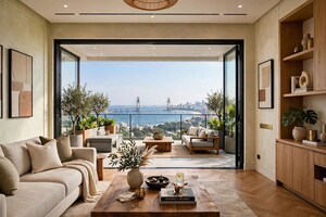 Living Room in 4 BHK Apartment at Rustomjee The Panorama, Pali Hill – for Sale