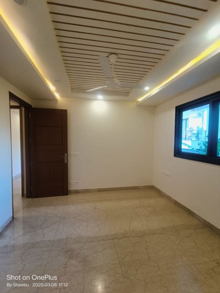 Room, dlf-atria 4 Bedroom 316 Sq.Yd. Builder Floor In Dlf Phase ii Gurgaon 10718178