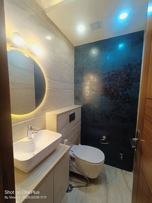 Bathroom in 4 BHK Builder Floor at DLF Atria, Dlf Phase ii – for Rent