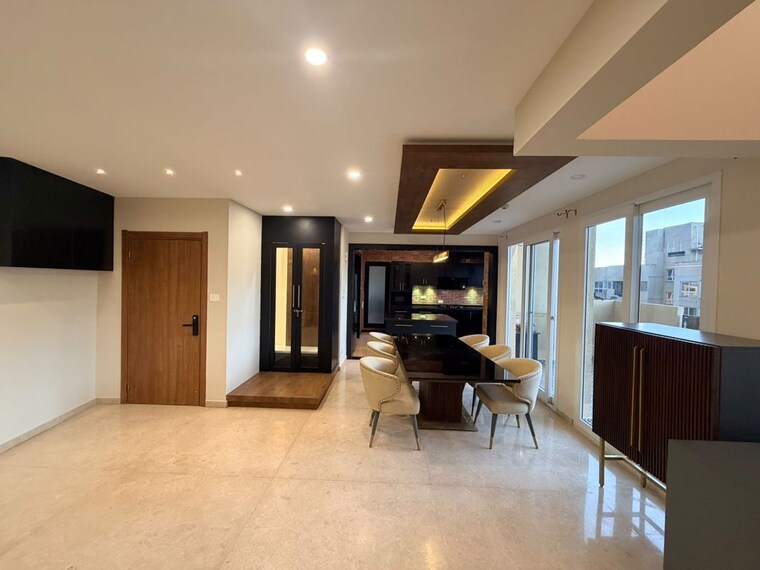 Living Room, bhartiya-city 4 Bedroom 3900 Sq.Ft. Penthouse In Thanisandra Main Road Bangalore 10718172