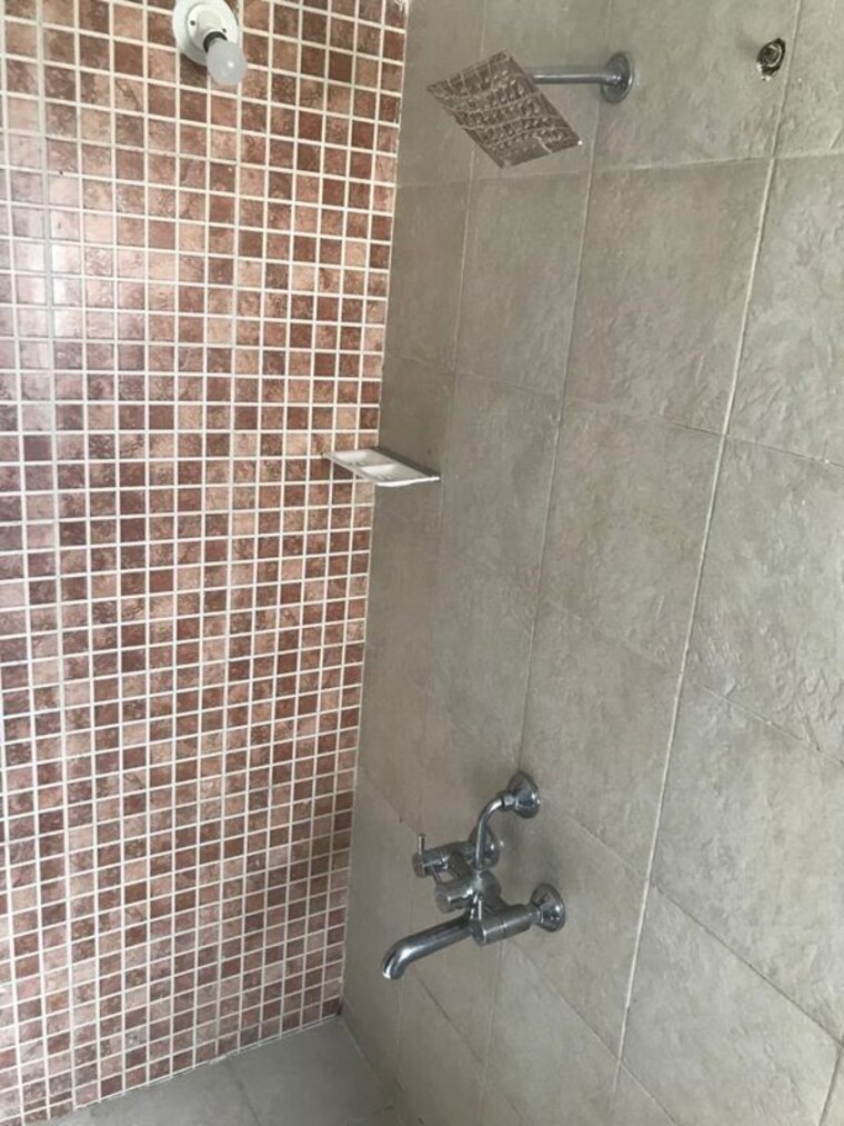 Bathroom, pride-aashiyana 3 Bedroom 1400 Sq.Ft. Apartment In Dhanori Pune 10718198