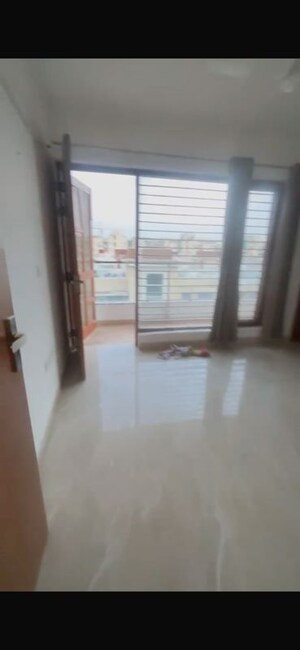 Room in 3 BHK Builder Floor at BPTP Parkland Pride Phase 2, Sector 77 – for Rent