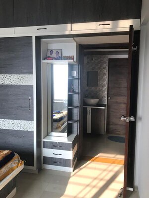 Room in 3 BHK Apartment at Pride Aashiyana, Dhanori – for Rent