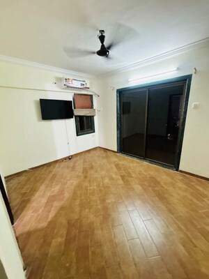 Master Bedroom in 3 BHK Apartment at Regency Gardens, Kharghar Sector 6 – for Rent