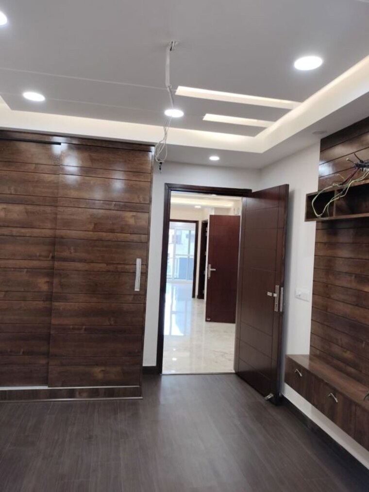 Room, pitampura 3 Bedroom 150 Sq.Yd. Builder Floor In Pitampura Delhi 10718287