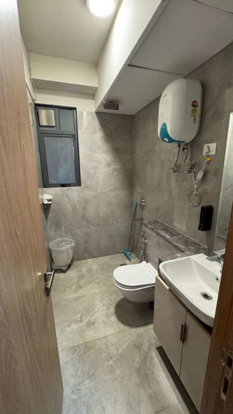 Bathroom, m3m-heights 3 Bedroom 2054 Sq.Ft. Apartment In Sector 65 Gurgaon 10718305