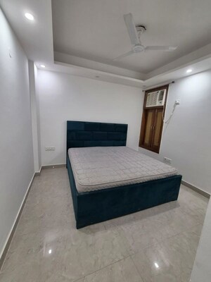 Bedroom in 2 BHK Apartment at Saket – for Rent