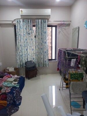Room in 2 BHK Apartment at Dadar West – for Rent