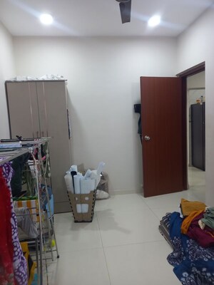 Furnished Amenities in 2 BHK Apartment at Dadar West – for Rent