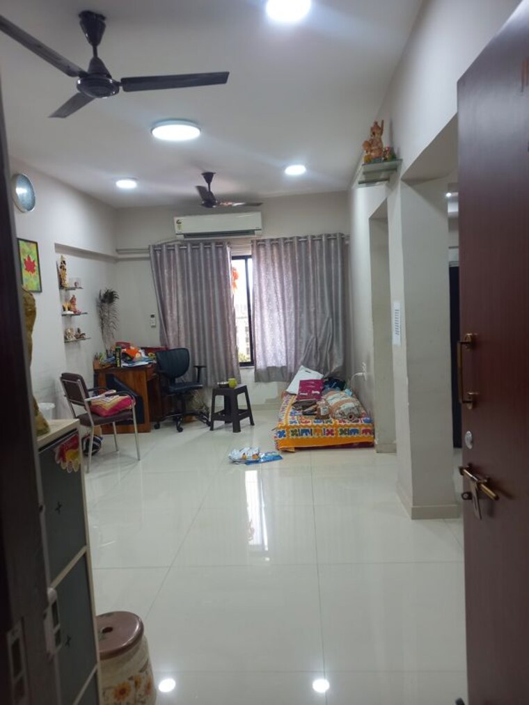 Cover Image, dadar west 2 Bedroom 700 Sq.Ft. Apartment In Dadar West Mumbai 10718318