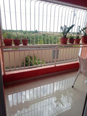 Balcony in  Pg at Vineet Khand 1 – for Rent