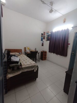  Pg For Rent in Vineet Khand 1
