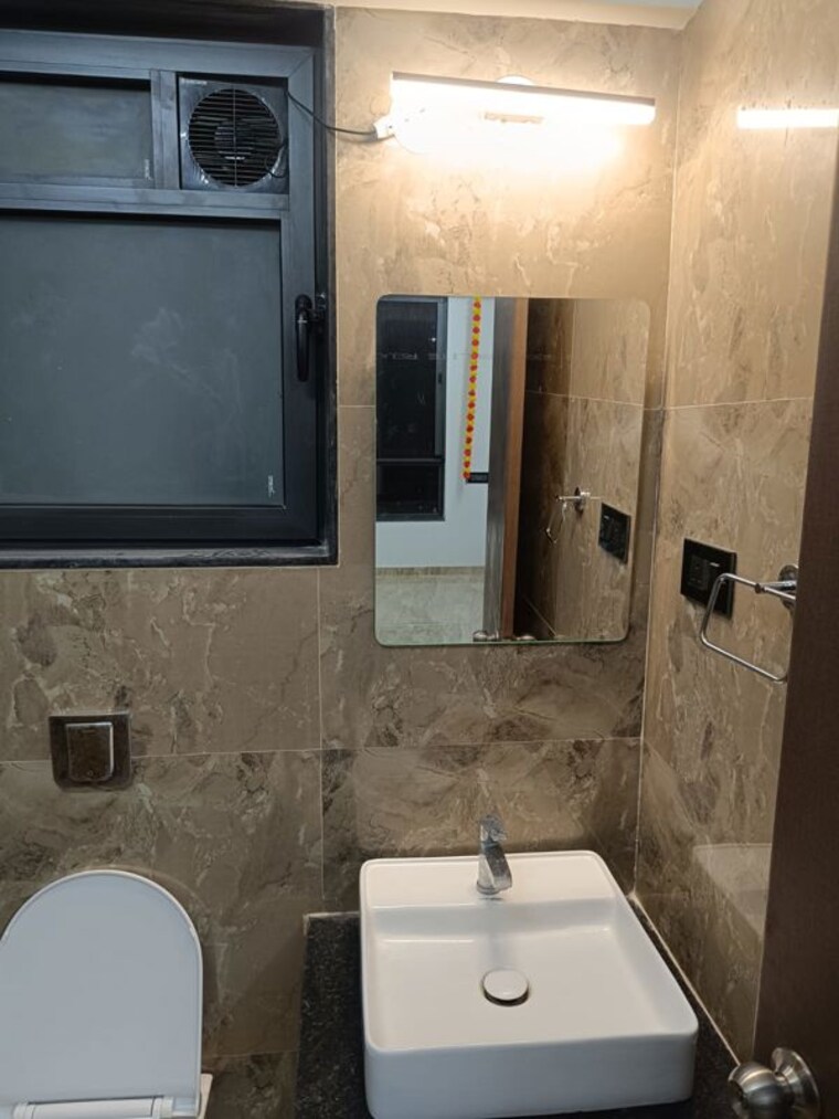 Bathroom, vtp-sierra 2 Bedroom 855 Sq.Ft. Apartment In Baner Pune 10718259
