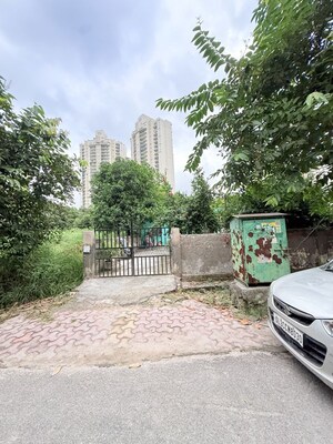  Plot For Sale in RWA Apartments Sector 108, Sector 108